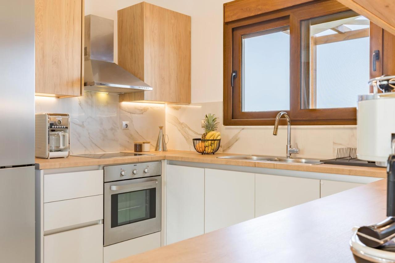 Villa Santa Maria With Private Pool And Sea View Афанду Екстер'єр фото